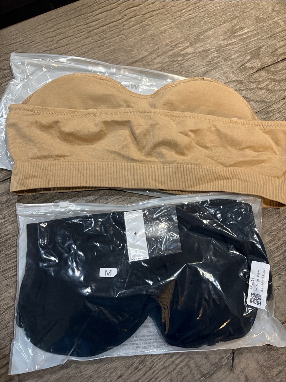 Seamless Strapless Bandeau Bra - Nude and Black - Picture 2 of 2